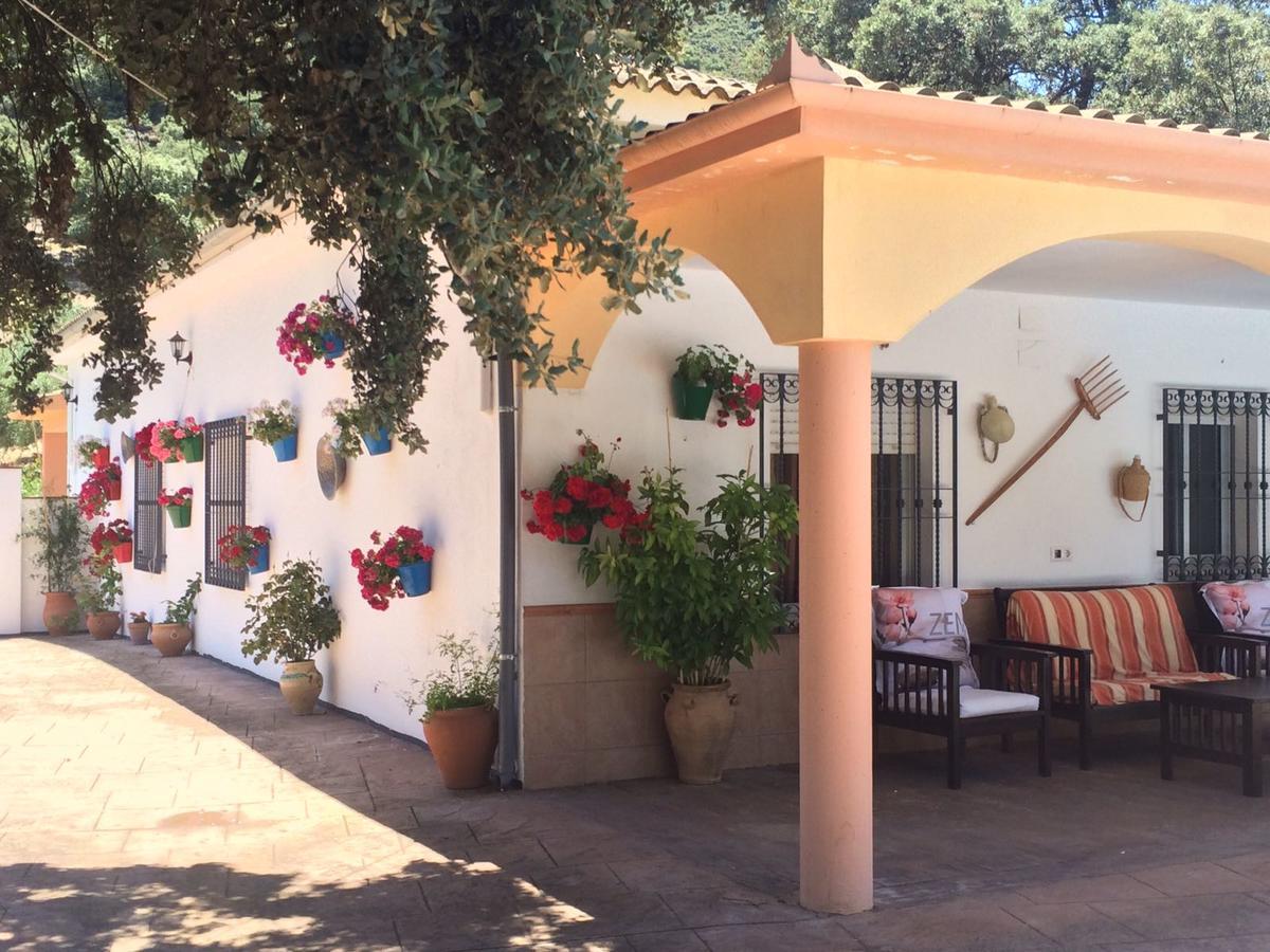Villa La Quinta Priego de Córdoba Екстериор снимка